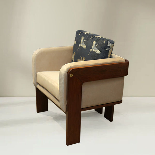 URAAN ACCENT CHAIR